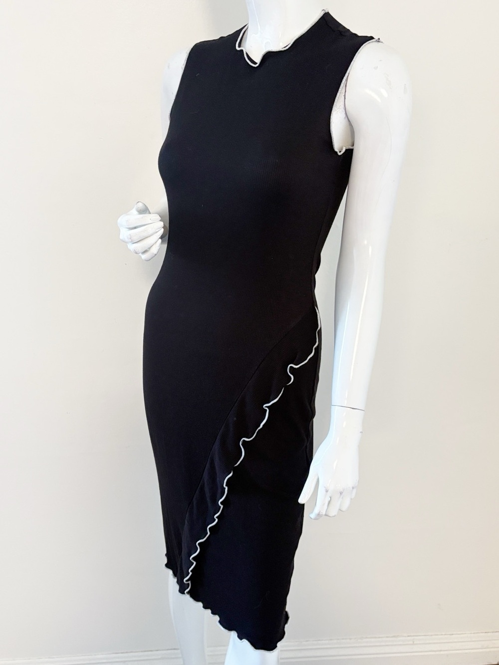 Vintage 90s Y2K Bebe Black Sleeveless Ribbed Midi Dress w White Contrast Seams